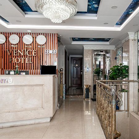 Venice Hotel โฮจิมินห์ซิตี้ ภายนอก รูปภาพ