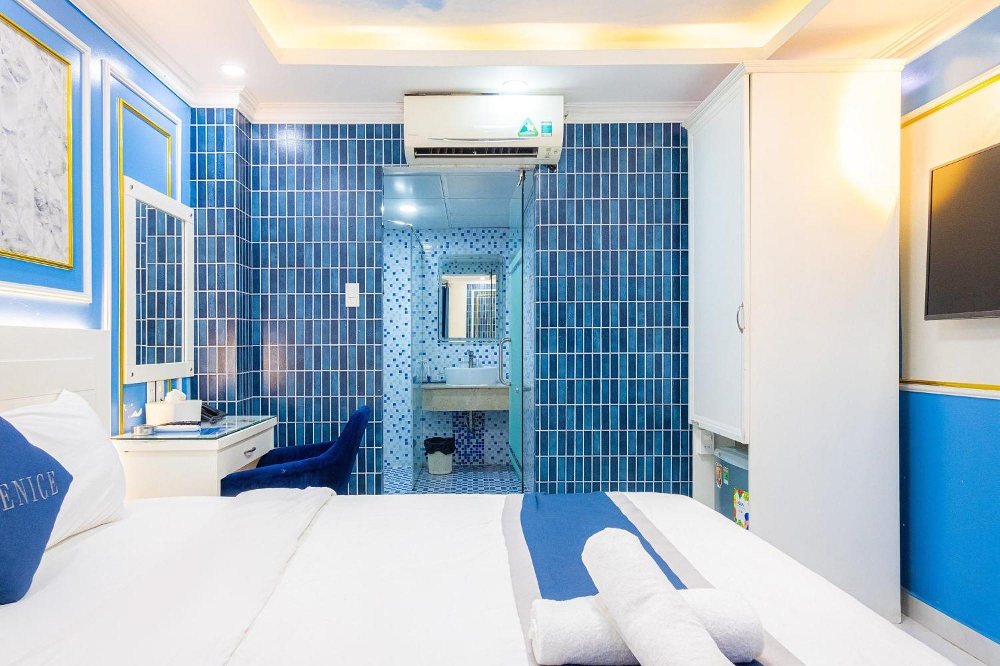 Venice Hotel โฮจิมินห์ซิตี้ ภายนอก รูปภาพ